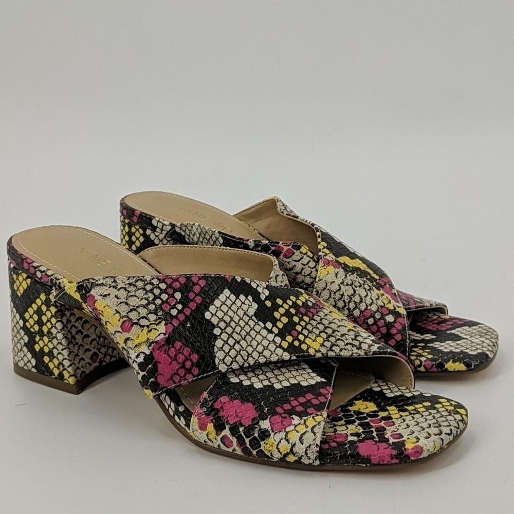 NWOT NINE WEST Glimpse Snakeskin Sandals